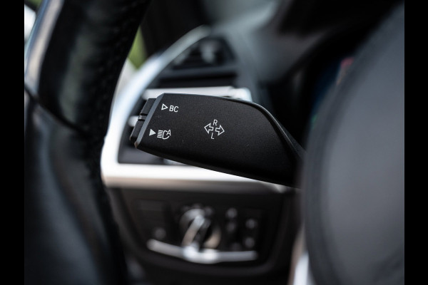 BMW X3 XDrive30e High Executive | M-Sport | Pano | Carplay | Camera