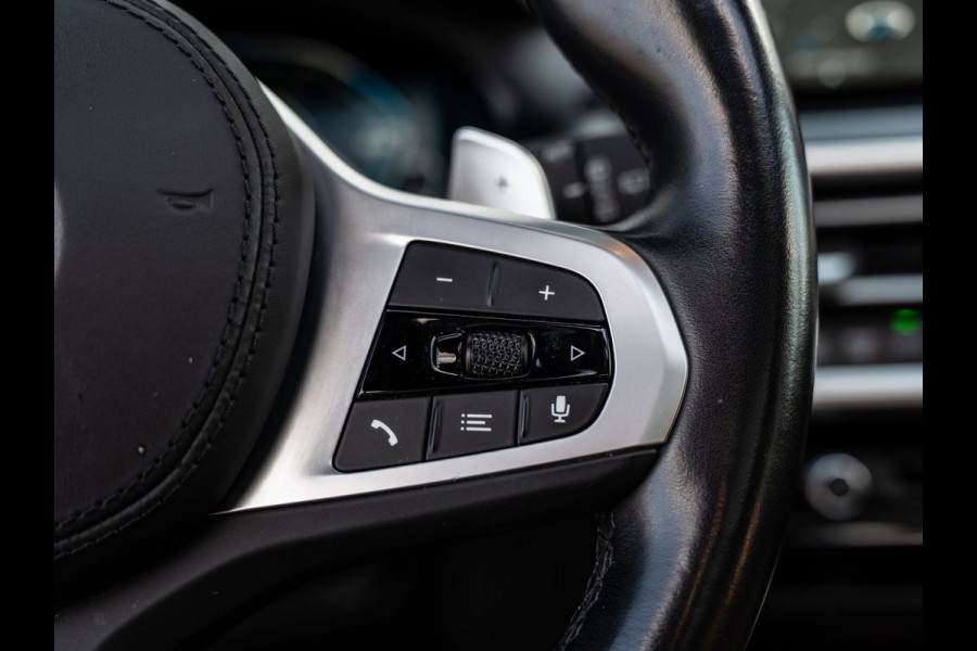 BMW X3 XDrive30e High Executive | M-Sport | Pano | Carplay | Camera
