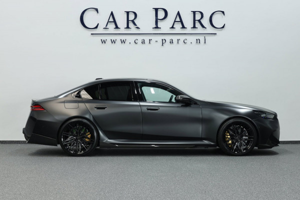 BMW 5 Serie M5 1000+PK BTW/AKRAPOVIC/FULL PPF XPEL/KERAMISCH/CARBON M-PERFORMANCE/EVENTURI/B&W/PANO/HUD/F.GARANTIE