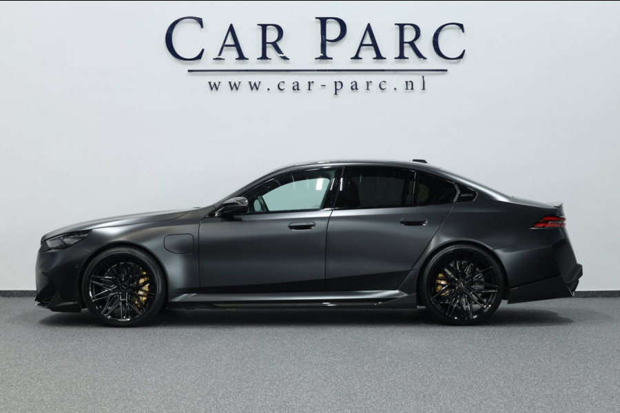 BMW 5 Serie M5 1000+PK BTW/AKRAPOVIC/FULL PPF XPEL/KERAMISCH/CARBON M-PERFORMANCE/EVENTURI/B&W/PANO/HUD/F.GARANTIE