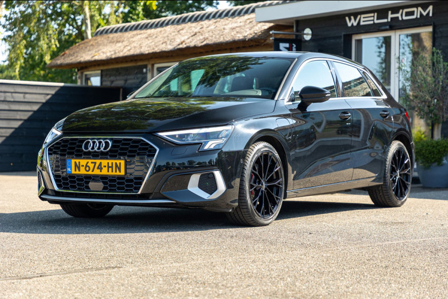 Audi A3 Sportback 40 TFSI e S Edition Soh 91% I Adaptive Cruise I Virtual I NAP I NL Auto I Nieuwe 18" I BTW Auto