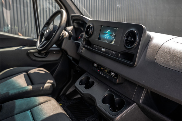Mercedes-Benz Sprinter 317 CDI L3H2 | 170 PK | Automaat | Camera | Mbux | Cruise | PDC | Trekhaak