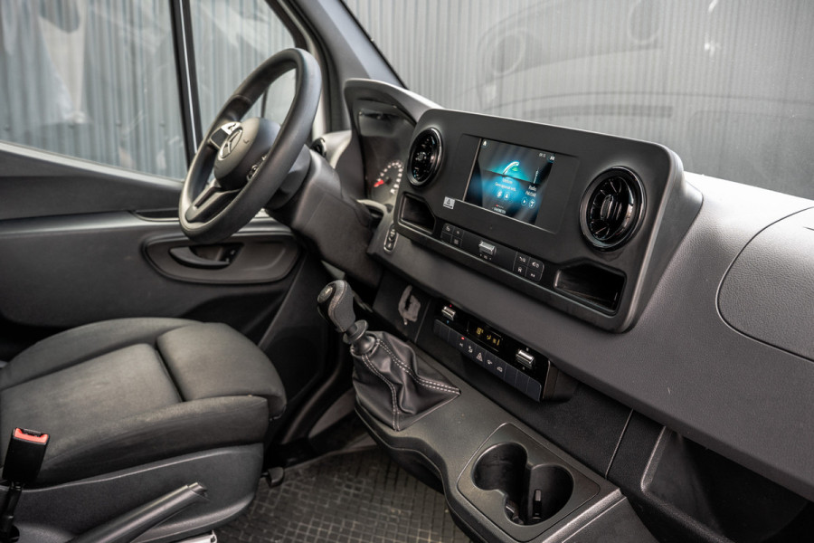 Mercedes-Benz Sprinter 311 CDI RWD L2H2 | | Volledig Ingericht | Mbux | Camera | Climatronic