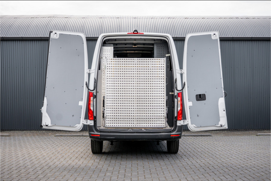 Mercedes-Benz Sprinter 311 CDI RWD L2H2 | | Volledig Ingericht | Mbux | Camera | Climatronic