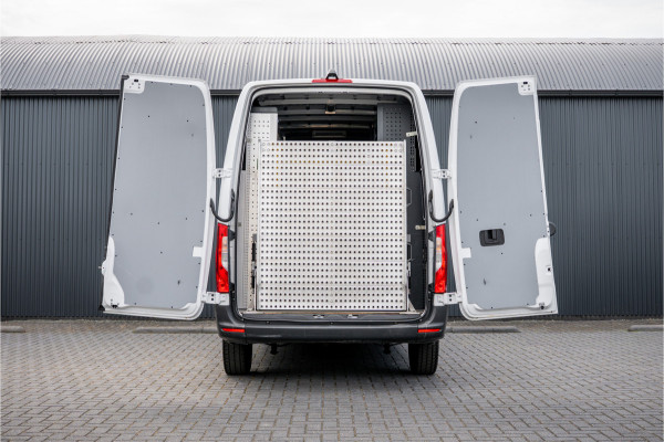 Mercedes-Benz Sprinter 311 CDI RWD L2H2 | | Volledig Ingericht | Mbux | Camera | Climatronic