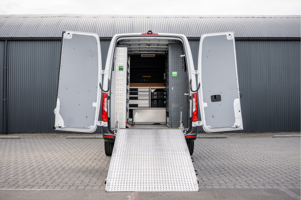 Mercedes-Benz Sprinter 311 CDI RWD L2H2 | | Volledig Ingericht | Mbux | Camera | Climatronic