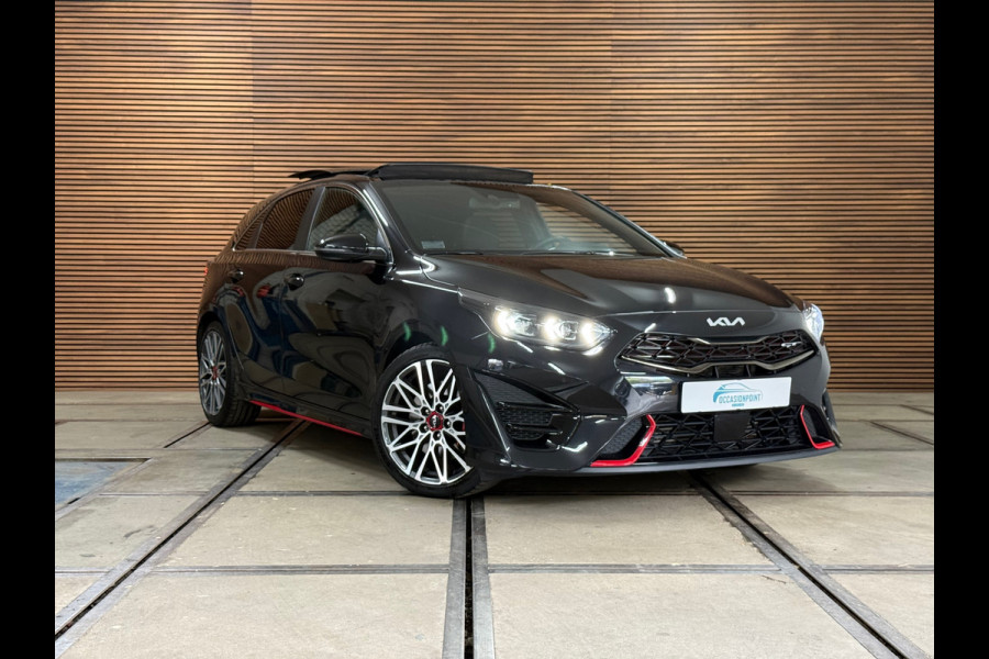 Kia Ceed 1.6 T-GDi GT 204pk | Facelift | VOL! | Pano | LED | Virtual | JBL | ACC | BCA | LFA | Wireless Charg | CarPlay