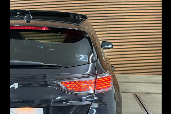 Kia Ceed 1.6 T-GDi GT 204pk | Facelift | VOL! | Pano | LED | Virtual | JBL | ACC | BCA | LFA | Wireless Charg | CarPlay