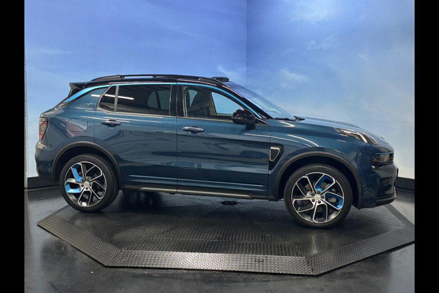 Lynk & Co 01 1.5 ano dak | Navi | 360 camera | LED | Carplay