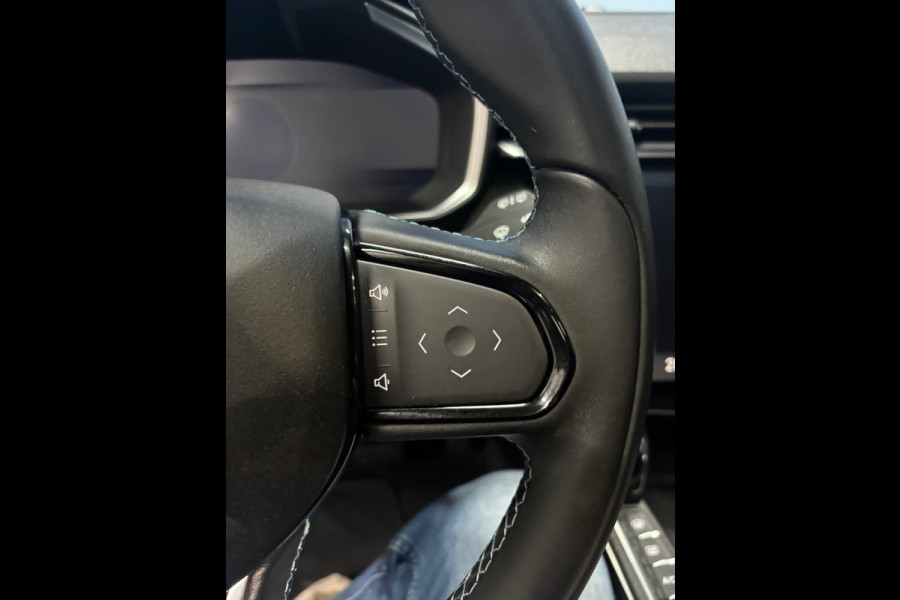 Lynk & Co 01 1.5 ano dak | Navi | 360 camera | LED | Carplay