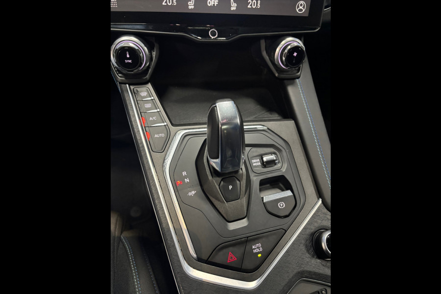 Lynk & Co 01 1.5 ano dak | Navi | 360 camera | LED | Carplay