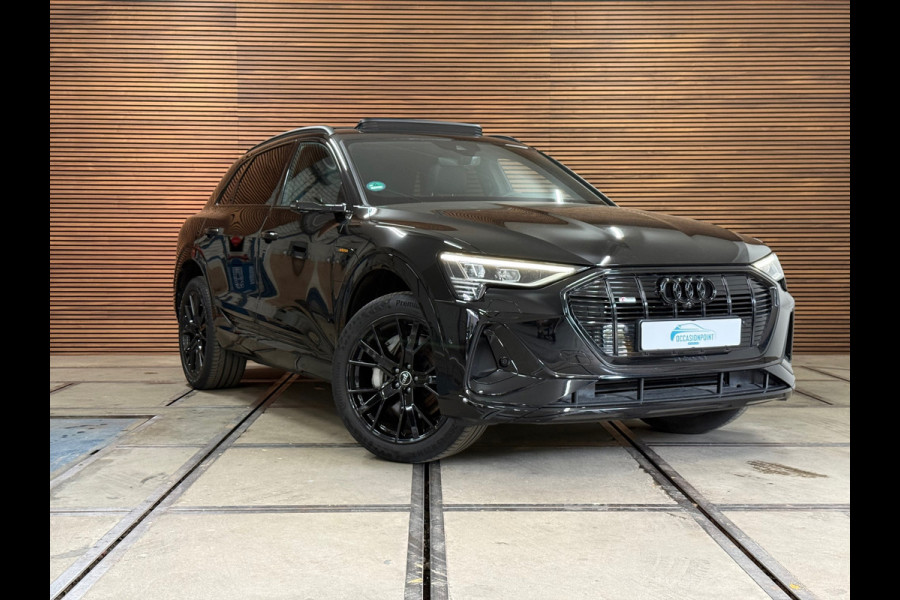 Audi e-tron E-tron 50 quattro S Black Edition 71 kWh | Panoramadak | Virtual Mirrors|360° Camera|Leder|Trekhaak | Memory | 21 Inch