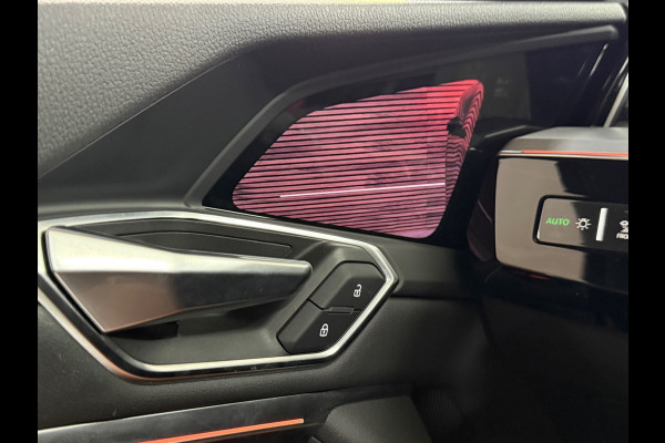Audi e-tron E-tron 50 quattro S Black Edition 71 kWh | Panoramadak | Virtual Mirrors|360° Camera|Leder|Trekhaak | Memory | 21 Inch
