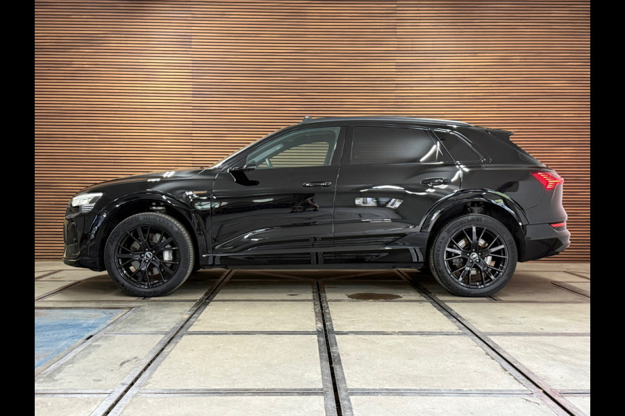Audi e-tron E-tron 50 quattro S Black Edition 71 kWh | Panoramadak | Virtual Mirrors|360° Camera|Leder|Trekhaak | Memory | 21 Inch