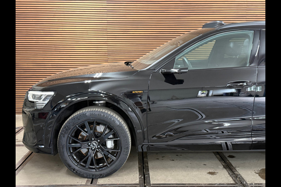Audi e-tron E-tron 50 quattro S Black Edition 71 kWh | Panoramadak | Virtual Mirrors|360° Camera|Leder|Trekhaak | Memory | 21 Inch