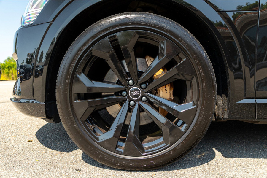 Audi e-tron E-tron 50 quattro S Line 71 kWh Soh 95% I S Line I Panoramadak I 22" I Adaptive Cruise I Luchtvering I CarPlay