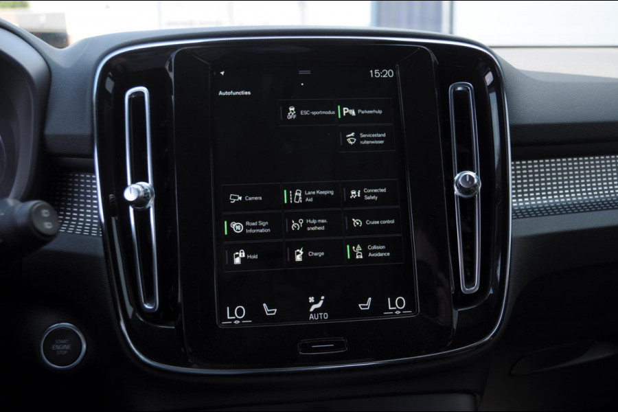 Volvo XC40 T4 211PK Automaat Recharge R-Design / Adaptieve cruise control / BLIS / stoel - en stuurwielverwarming / Elektrische achterklep / Parkeersensoren met camera / Apple carplay / All season banden