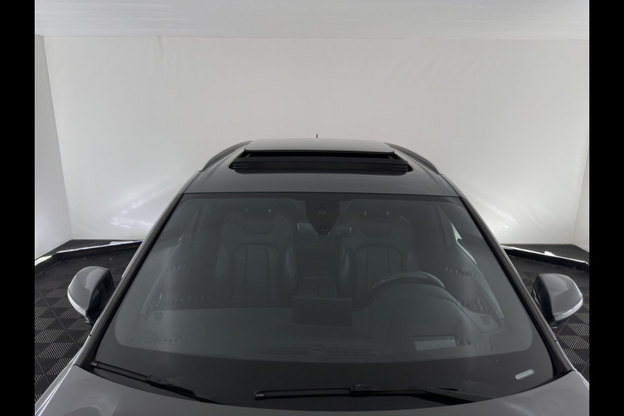 Audi Q7 3.0 TDI e-tron Quattro Sport (Plug-in) *PANO | LEATHER | FULL-LED | MEMORY-PACK | BOSE-AUDIO | CAMERA | DIGI-COCKPIT | HEATED-COMFORTSEATS | NAVI-FULLMAP | AIRSUSPENSION | PRIVACY-GLASS | SHIFTPADDLES | HEAD-UP | TOWBAR | 22''ALU*