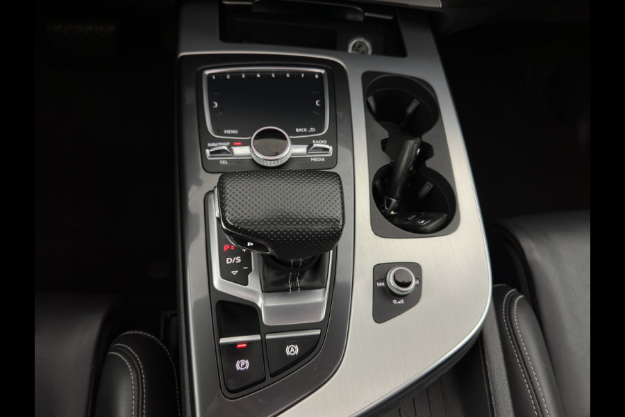 Audi Q7 3.0 TDI e-tron Quattro Sport (Plug-in) *PANO | LEATHER | FULL-LED | MEMORY-PACK | BOSE-AUDIO | CAMERA | DIGI-COCKPIT | HEATED-COMFORTSEATS | NAVI-FULLMAP | AIRSUSPENSION | PRIVACY-GLASS | SHIFTPADDLES | HEAD-UP | TOWBAR | 22''ALU*