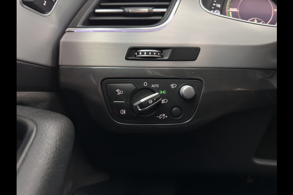 Audi Q7 3.0 TDI e-tron Quattro Sport (Plug-in) *PANO | LEATHER | FULL-LED | MEMORY-PACK | BOSE-AUDIO | CAMERA | DIGI-COCKPIT | HEATED-COMFORTSEATS | NAVI-FULLMAP | AIRSUSPENSION | PRIVACY-GLASS | SHIFTPADDLES | HEAD-UP | TOWBAR | 22''ALU*