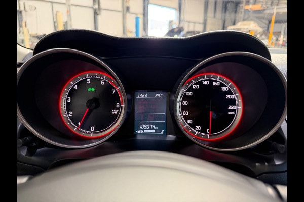 Suzuki Swift 1.2 Select, CarPlay, Airco, Camera