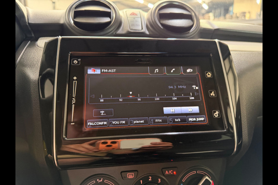 Suzuki Swift 1.2 Select, CarPlay, Airco, Camera