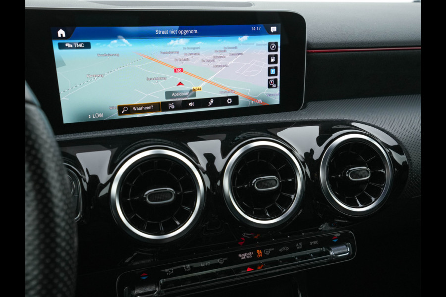 Mercedes-Benz A-Klasse 180 AMG-Line Business Solution *PANO | LEATHER-MICROFIBRE | WIDESCREEN-COCKPIT | FULL-LED | CAMERA | ECC | PDC | CRUISE | HEATED-SPORTSEATS | PRIVACY-GLASS | 18"ALU*