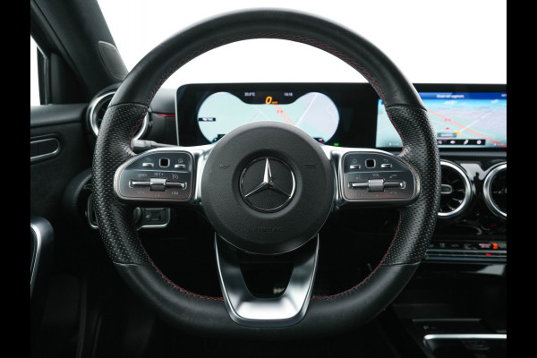 Mercedes-Benz A-Klasse 180 AMG-Line Business Solution *PANO | LEATHER-MICROFIBRE | WIDESCREEN-COCKPIT | FULL-LED | CAMERA | ECC | PDC | CRUISE | HEATED-SPORTSEATS | PRIVACY-GLASS | 18"ALU*