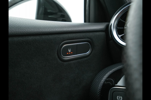 Mercedes-Benz A-Klasse 180 AMG-Line Business Solution *PANO | LEATHER-MICROFIBRE | WIDESCREEN-COCKPIT | FULL-LED | CAMERA | ECC | PDC | CRUISE | HEATED-SPORTSEATS | PRIVACY-GLASS | 18"ALU*