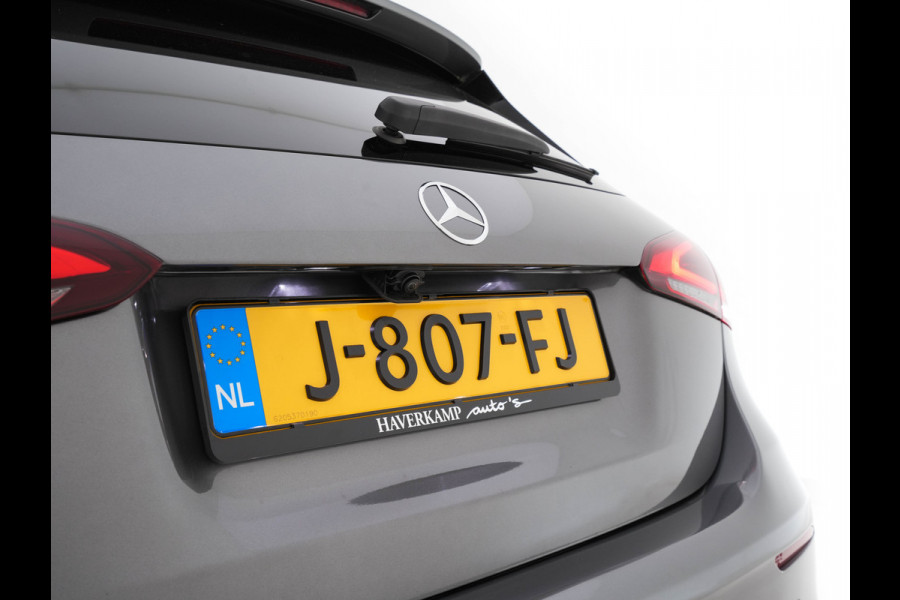 Mercedes-Benz A-Klasse 180 AMG-Line Business Solution *PANO | LEATHER-MICROFIBRE | WIDESCREEN-COCKPIT | FULL-LED | CAMERA | ECC | PDC | CRUISE | HEATED-SPORTSEATS | PRIVACY-GLASS | 18"ALU*