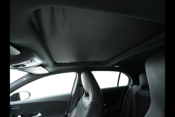 Mercedes-Benz A-Klasse 180 AMG-Line Business Solution *PANO | LEATHER-MICROFIBRE | WIDESCREEN-COCKPIT | FULL-LED | CAMERA | ECC | PDC | CRUISE | HEATED-SPORTSEATS | PRIVACY-GLASS | 18"ALU*