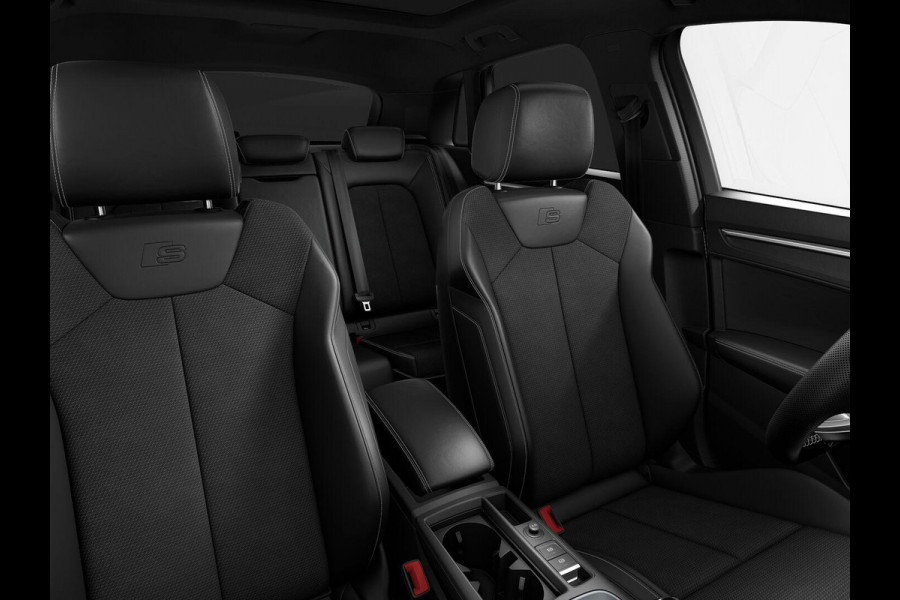 Audi Q3 45 TFSI e S edition 245pk | Panoramadak | Lederen bekleding | Parkeercamera | Elektrisch verstelbare voorstoelen | Adaptieve demping