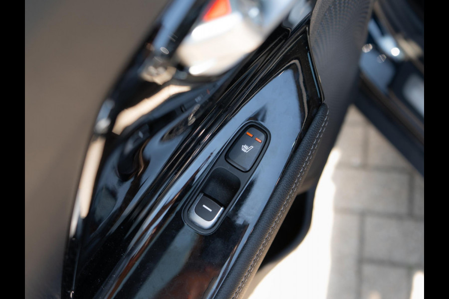 Kia Niro 1.6 GDi Hybrid ExecutiveLine | Cruise | Carplay | Navi | Keyless | Stoelverwarming-ventilatie | schuif-kanteldak