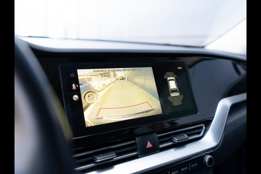 Kia Niro 1.6 GDi Hybrid ExecutiveLine | Cruise | Carplay | Navi | Keyless | Stoelverwarming-ventilatie | schuif-kanteldak