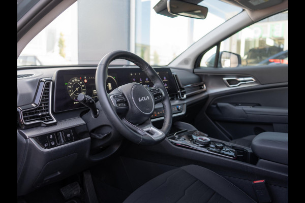 Kia Sportage 1.6 T-GDi Hybrid DynamicPlusLine | Navigatie | Schuifkanteldak | Clima | Stoel en stuurverwarming |