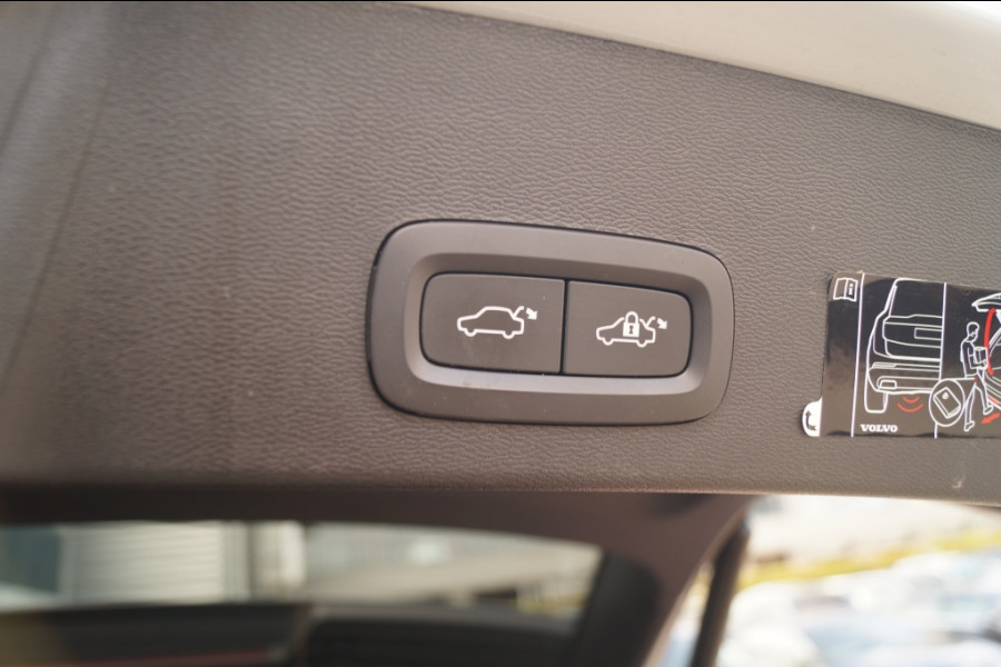 Volvo XC40 1.5 T4 Recharge R-Design -NAVI-ECC-CAM-LED-