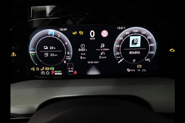 Volkswagen Golf Life Edition 1.5 eHybrid 150 kW / 204 PK Hatchback / Trekhaak / Carplay / 19 Inch