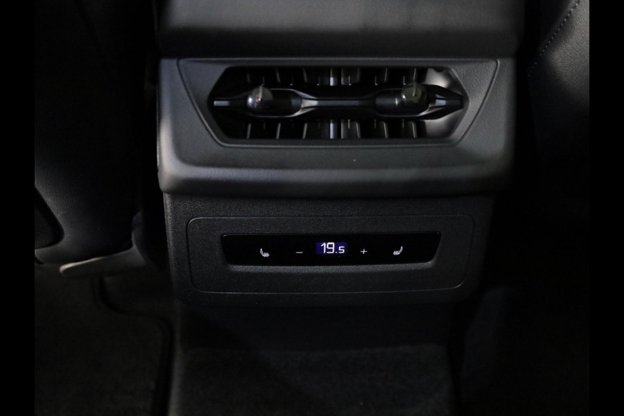 Audi SQ6 e-tron quattro 100 kWh 490pk | Komt half augustus binnen | Panoramadak | B&O Audio | Electrisch verstelbare voorstoelen + geheugen bestuurderstoel | MMI Experience Pro