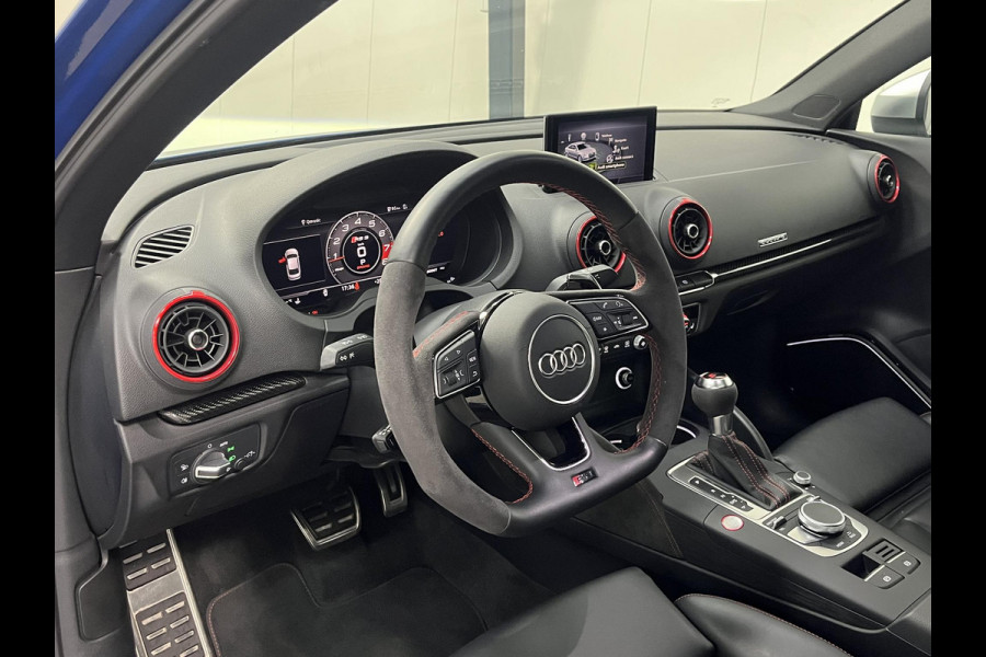 Audi RS3 2.5 TFSI Quattro*PANO*ACC*KW*RS-ZETELS*B&O*CARBON*