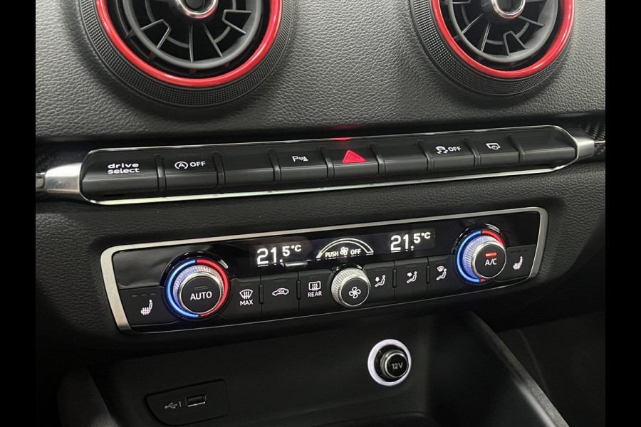Audi RS3 2.5 TFSI Quattro*PANO*ACC*KW*RS-ZETELS*B&O*CARBON*