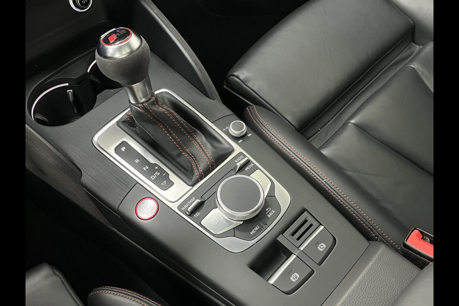 Audi RS3 2.5 TFSI Quattro*PANO*ACC*KW*RS-ZETELS*B&O*CARBON*