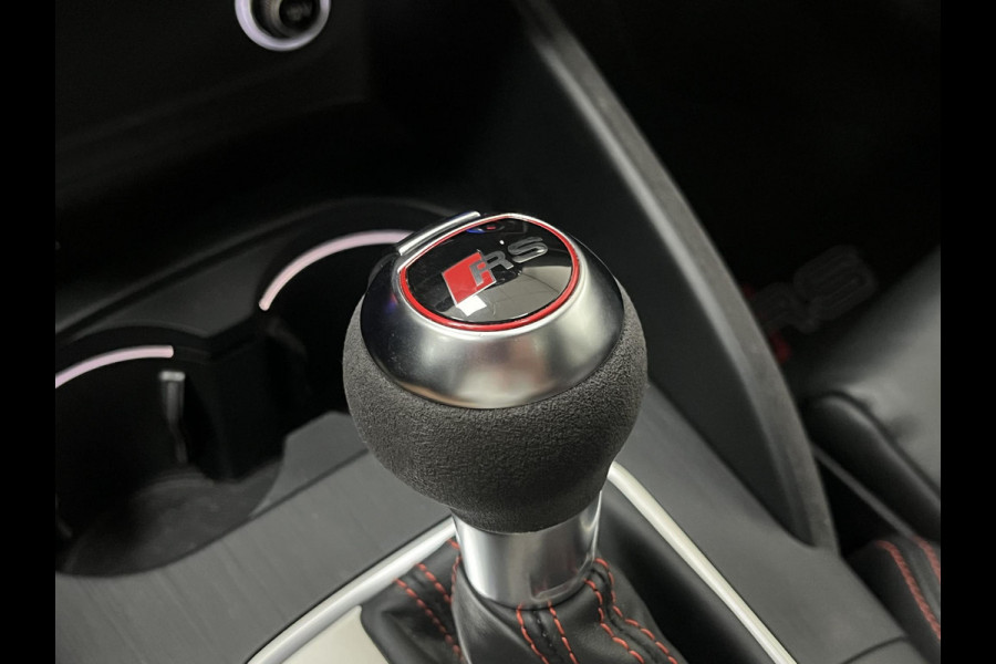 Audi RS3 2.5 TFSI Quattro*PANO*ACC*KW*RS-ZETELS*B&O*CARBON*