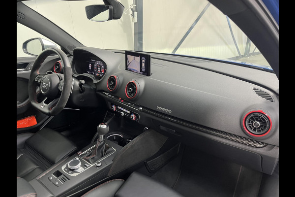 Audi RS3 2.5 TFSI Quattro*PANO*ACC*KW*RS-ZETELS*B&O*CARBON*