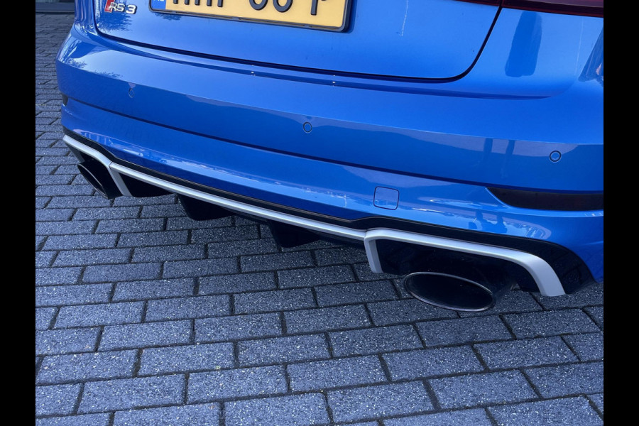 Audi RS3 2.5 TFSI Quattro*PANO*ACC*KW*RS-ZETELS*B&O*CARBON*