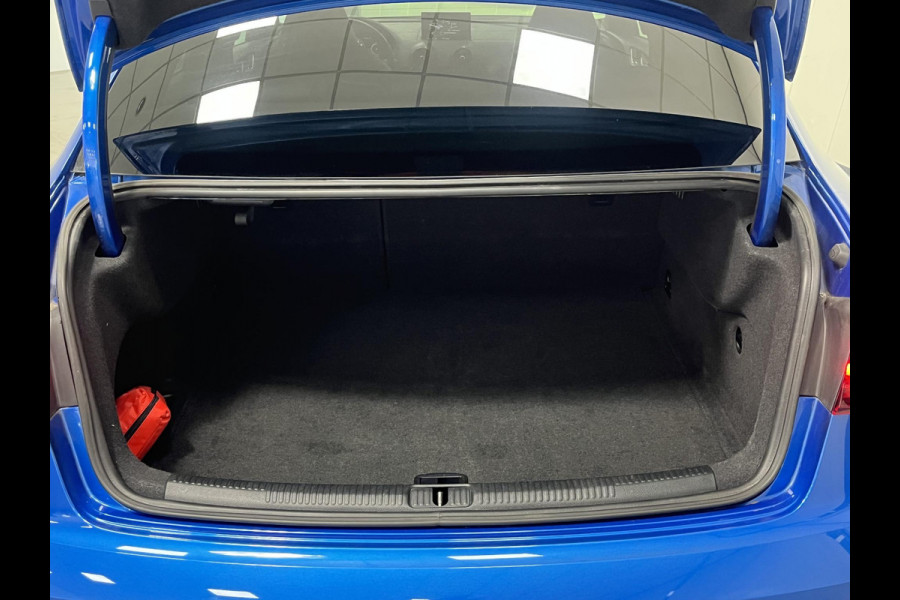 Audi RS3 2.5 TFSI Quattro*PANO*ACC*KW*RS-ZETELS*B&O*CARBON*