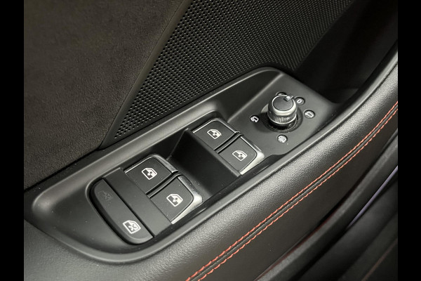 Audi RS3 2.5 TFSI Quattro*PANO*ACC*KW*RS-ZETELS*B&O*CARBON*