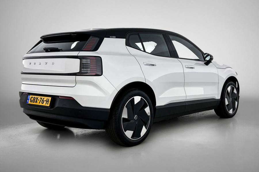 Volvo EX30 Single Motor Extended Range Plus 69 kWh (NL-auto, Camera, Carplay, StoelV, Lane Assist, Etc)