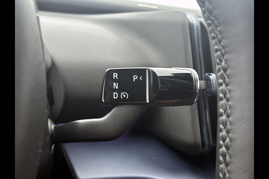 Volvo EX30 Single Motor Extended Range Plus 69 kWh (NL-auto, Camera, Carplay, StoelV, Lane Assist, Etc)