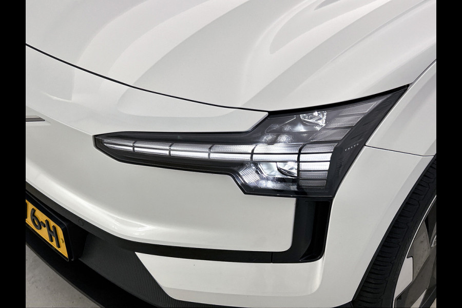 Volvo EX30 Single Motor Extended Range Plus 69 kWh (NL-auto, Camera, Carplay, StoelV, Lane Assist, Etc)