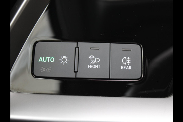 Audi A3 Sportback 35 TFSI Business edition | BANG & OLUFSEN | HEADS UP DISPLAY | APPLE CARPLAY / ANDROID AUTO |